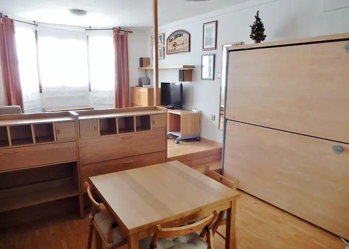 Апартаменты 3000 *